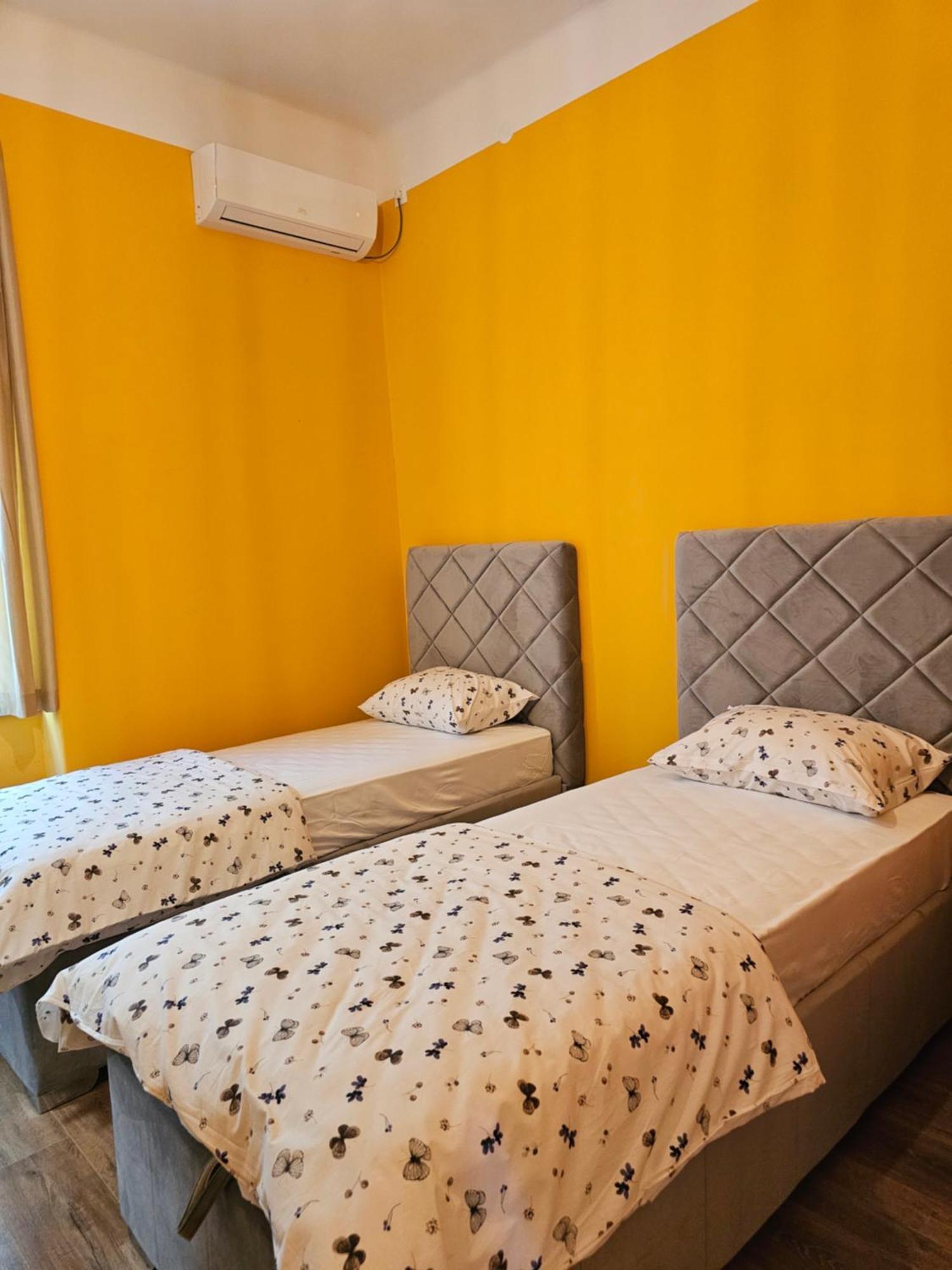 R&N Familiy Apartments Мостар Экстерьер фото