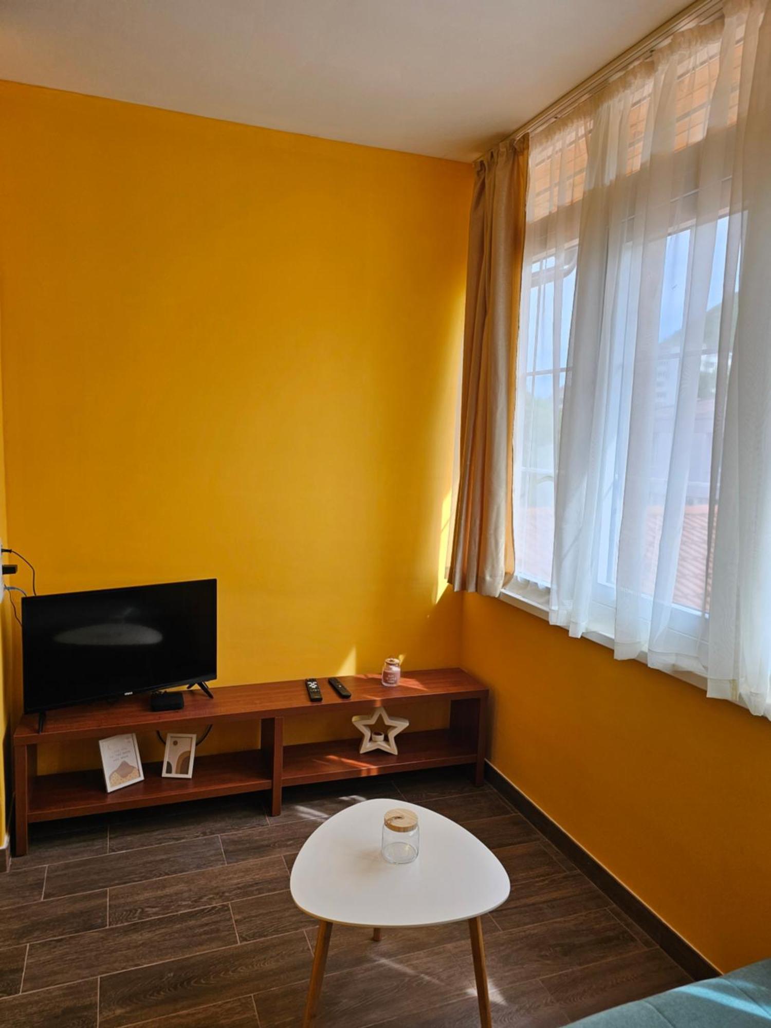 R&N Familiy Apartments Мостар Экстерьер фото