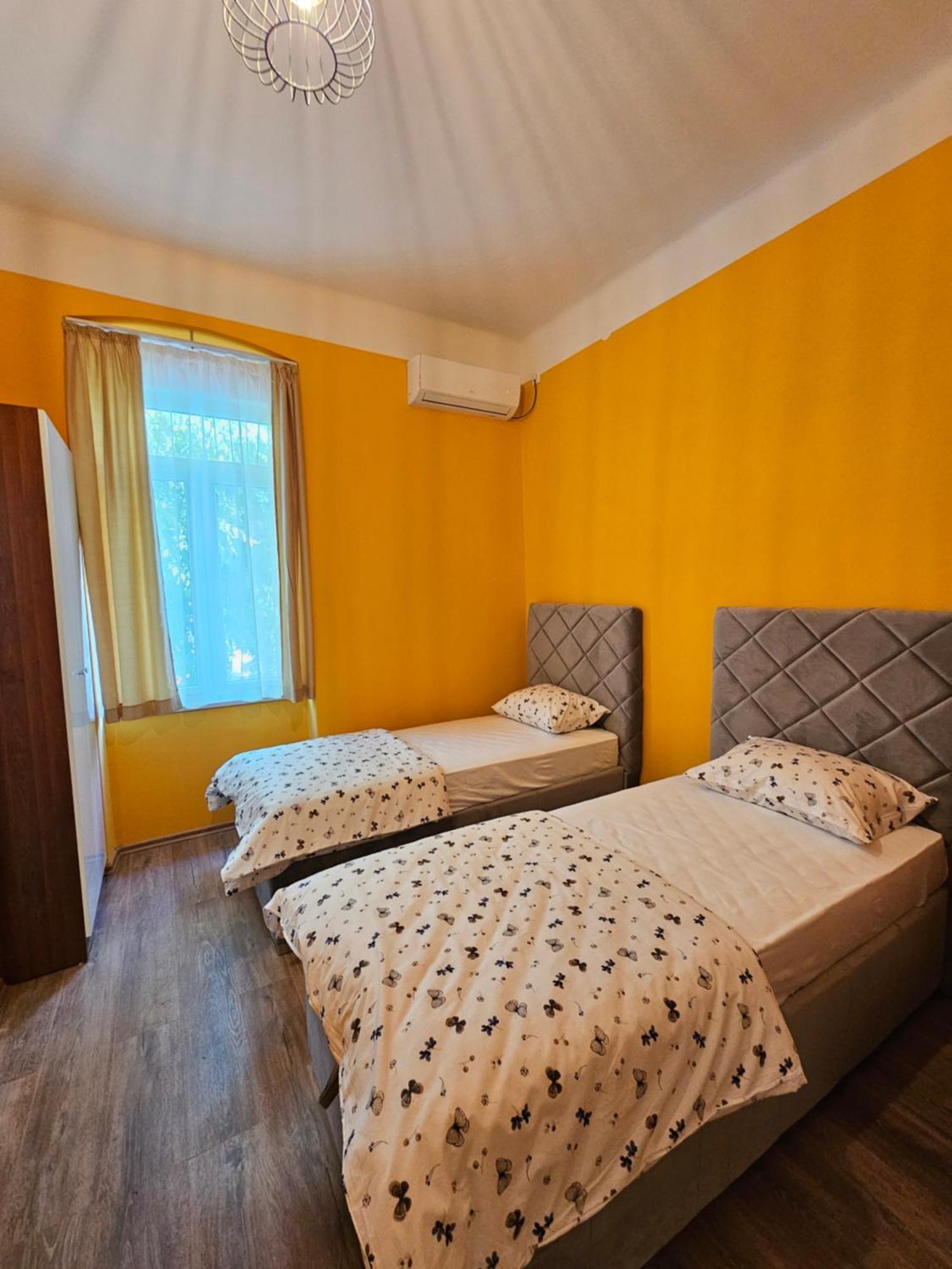 R&N Familiy Apartments Мостар Экстерьер фото